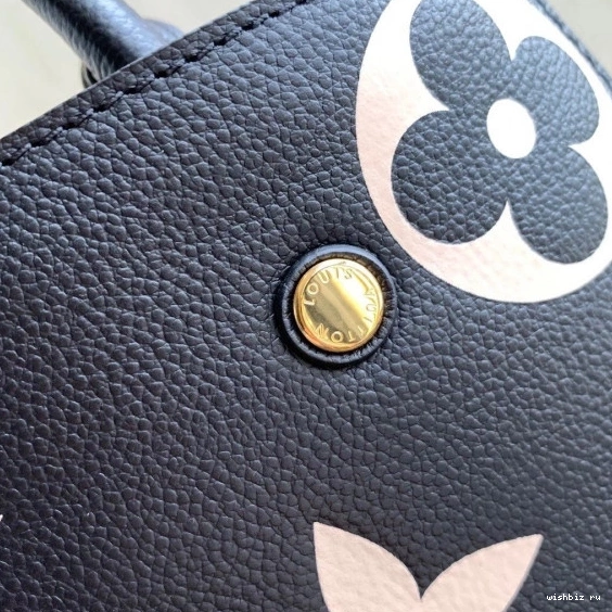 WIS MM MONTAIGNE LOUIS VUITTON 0812